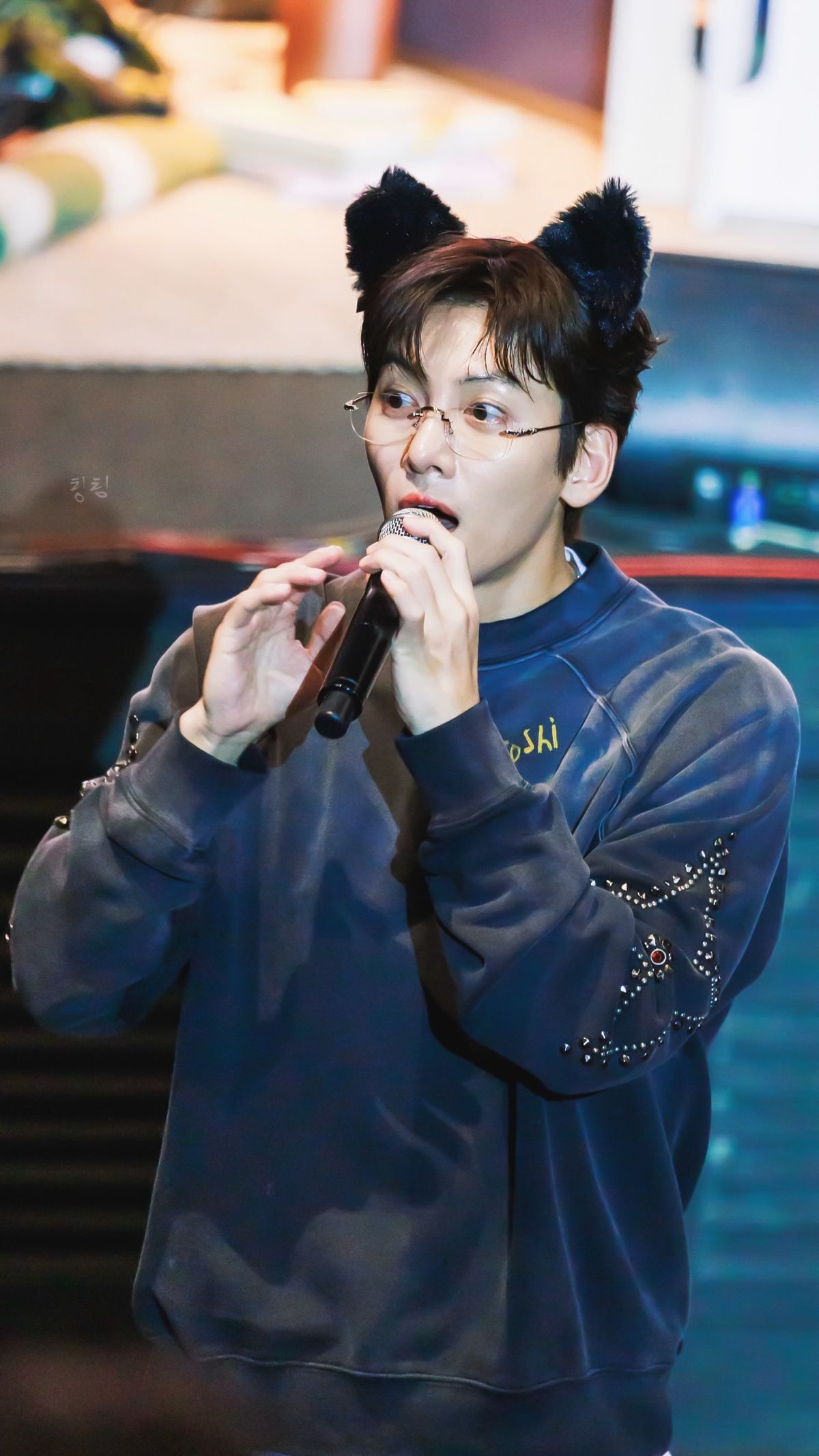 Behind-the-scenes cut of Ji Changwook