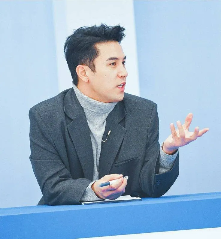 Foto kegiatan terbaru dari Jang Minho