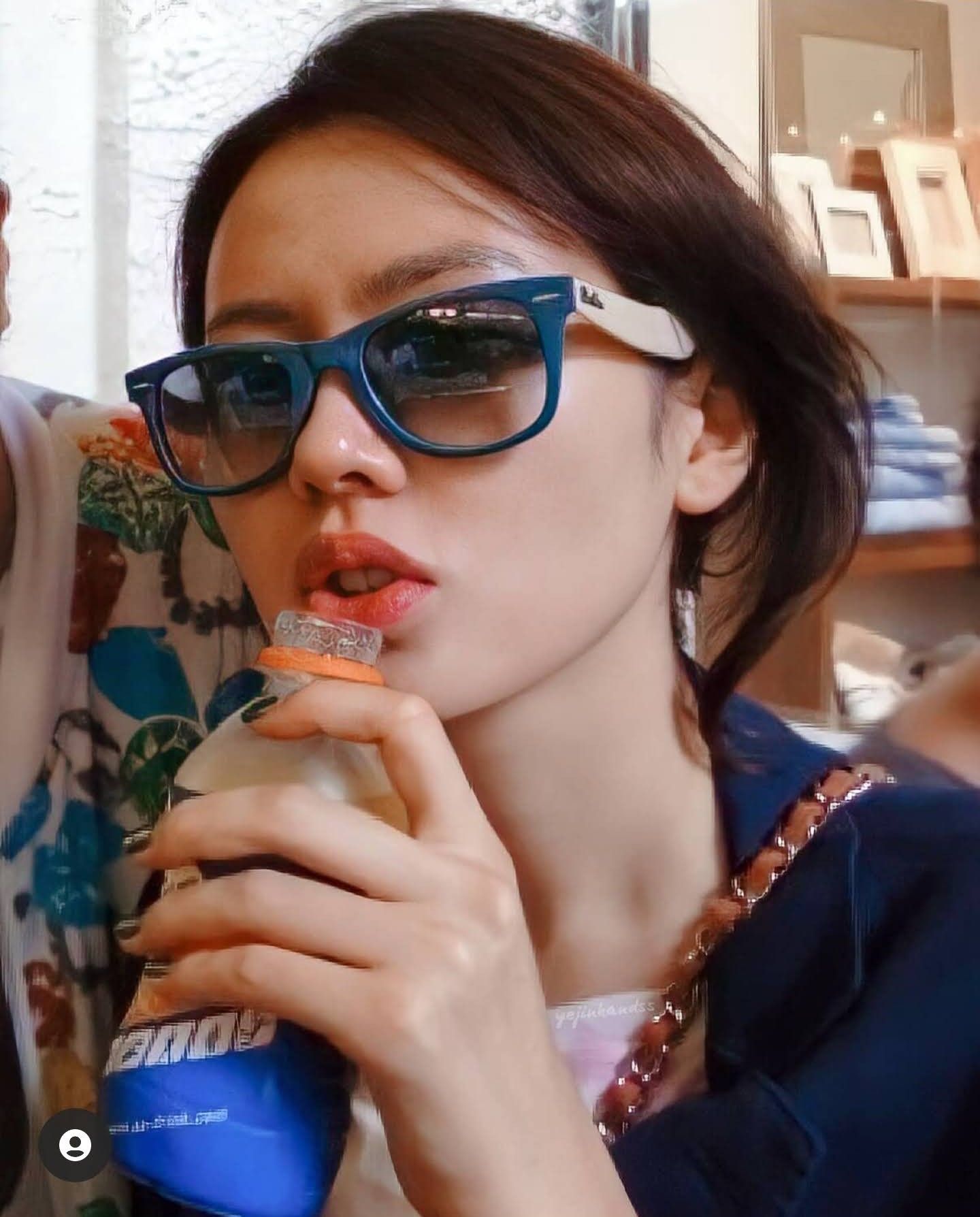 粉丝拍下的孙艺珍瞬间