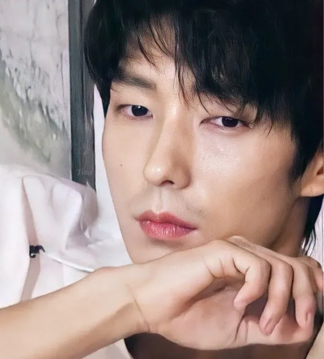 이준기 최근 활동샷