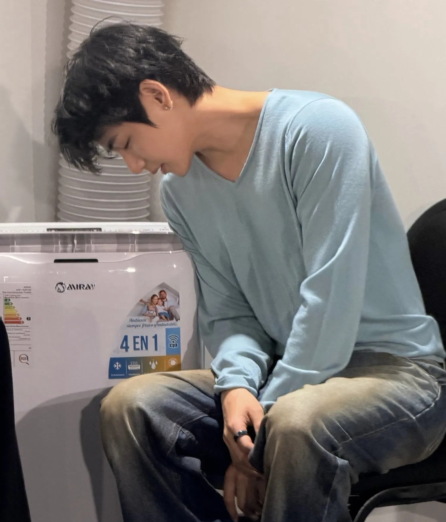 Recent activity shot of Kim Taehyung (V)