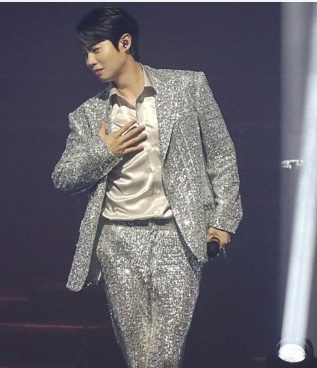 Behind-the-scenes cut of Son Taejin