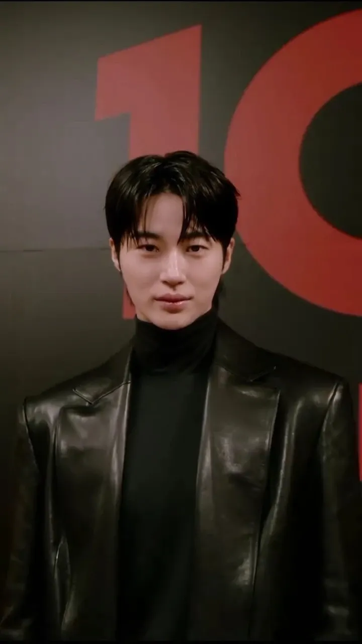 Representative background image loved by Byeon Wooseok fandom