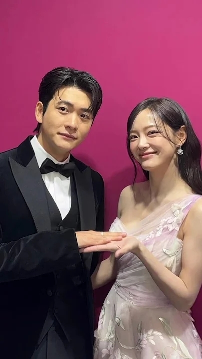 Gambar latar Kang Taeoh rekomendasi fandom Choeaedol Celeb