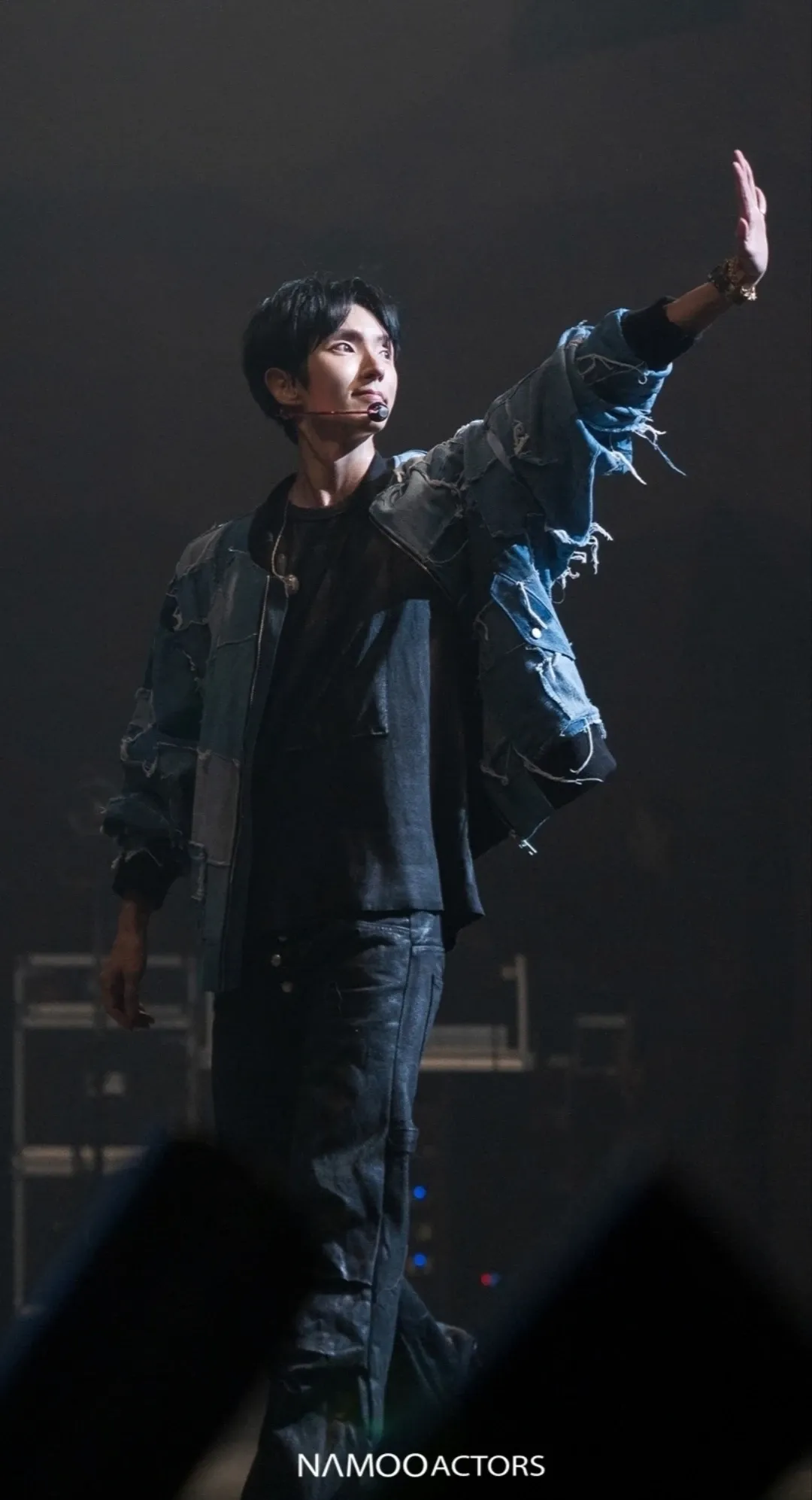 Recent activity shot of Lee Joongi