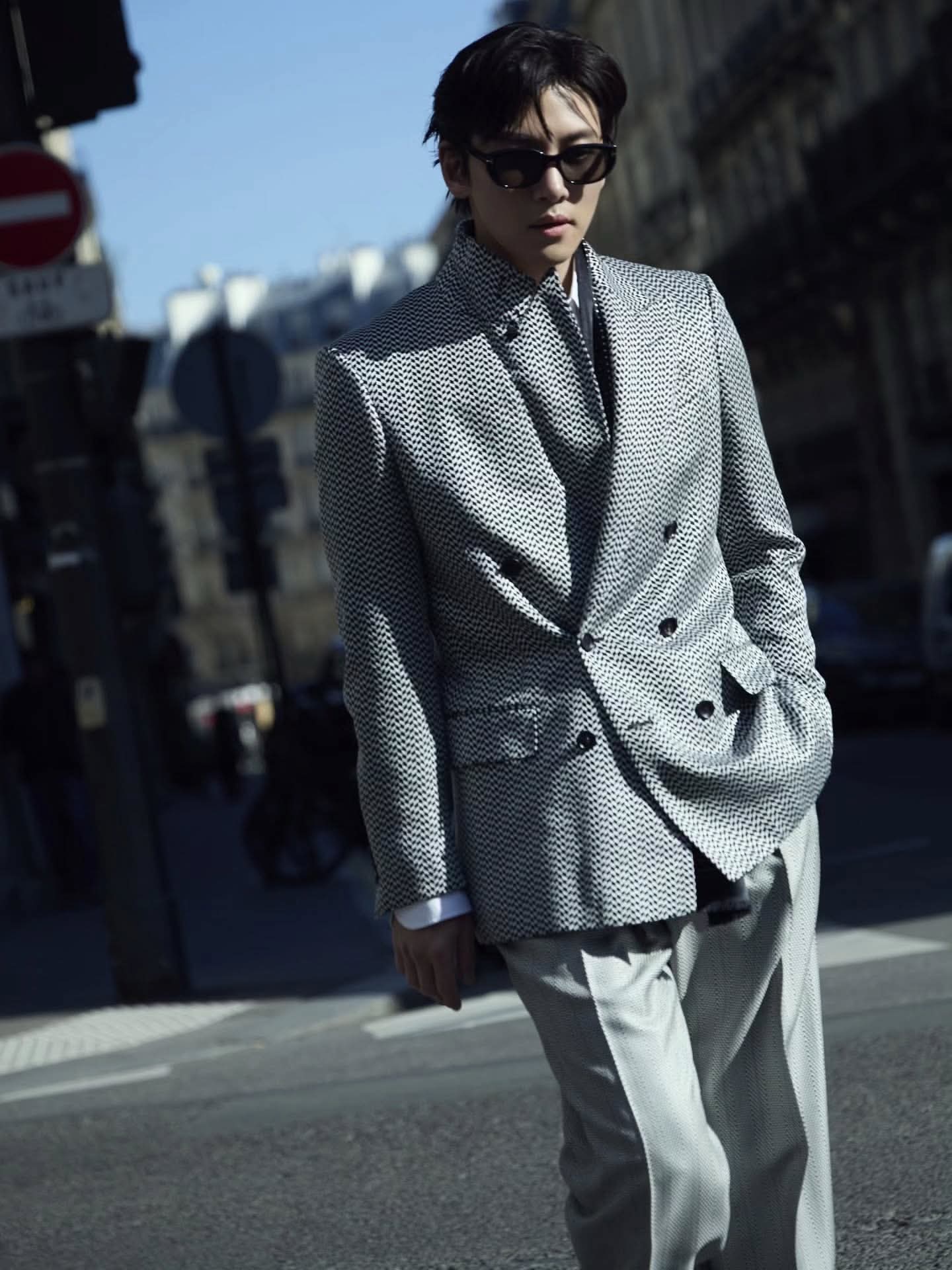 チ・チャンウクの最近の活動ショット