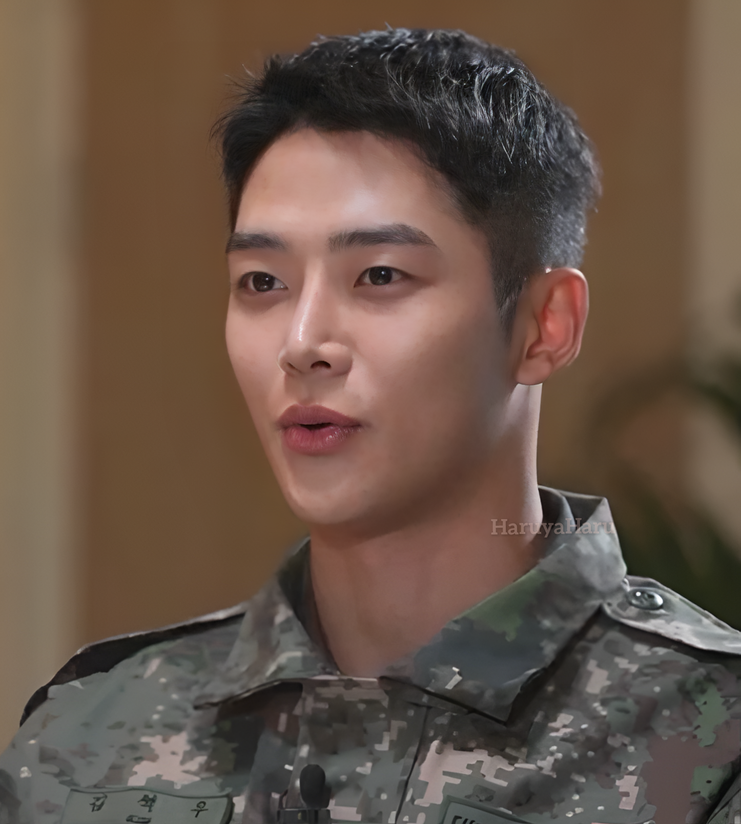 A moment captured by a fan of Rowoon