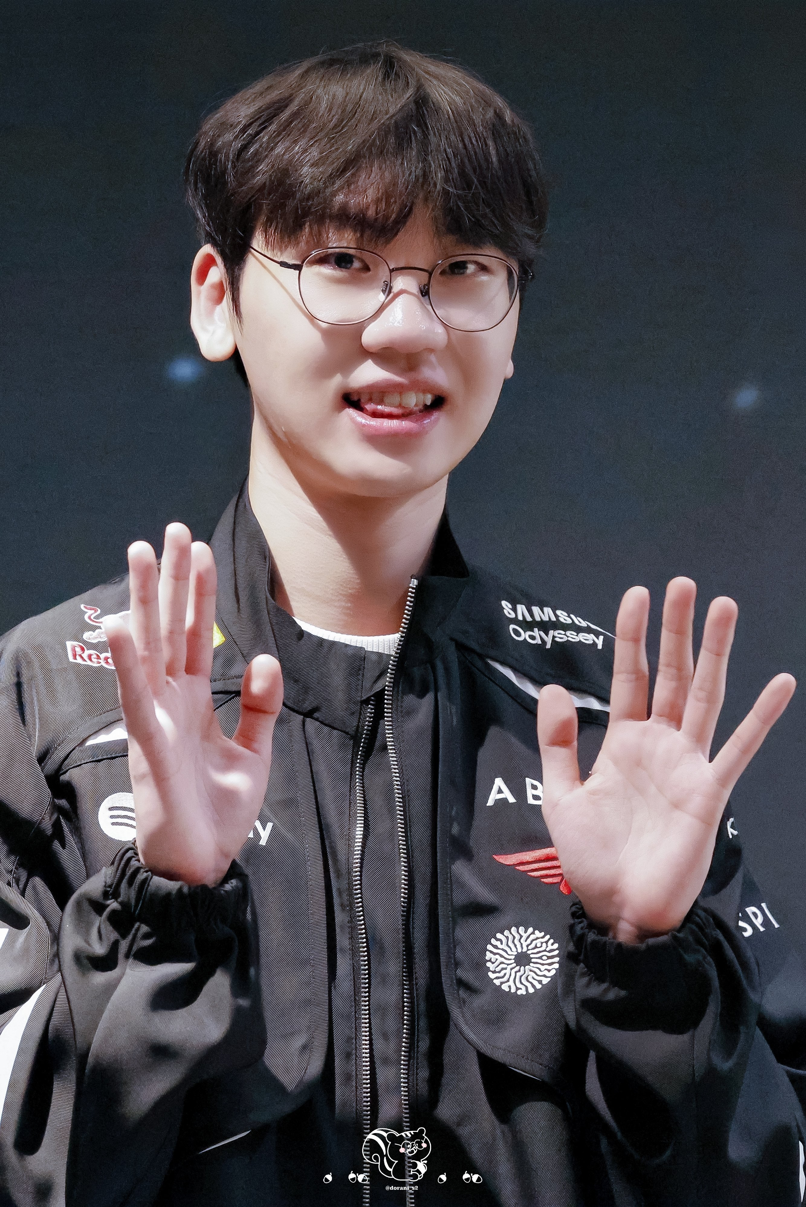 Behind-the-scenes cut of Doran