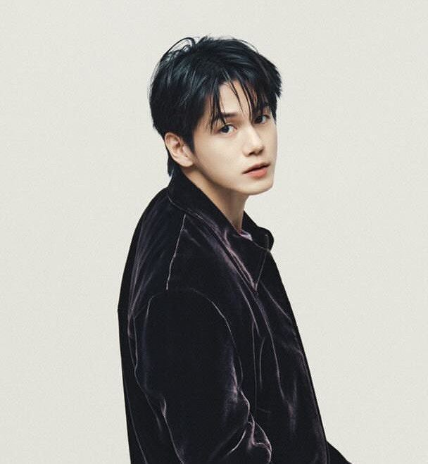 邕圣祐的最新照片