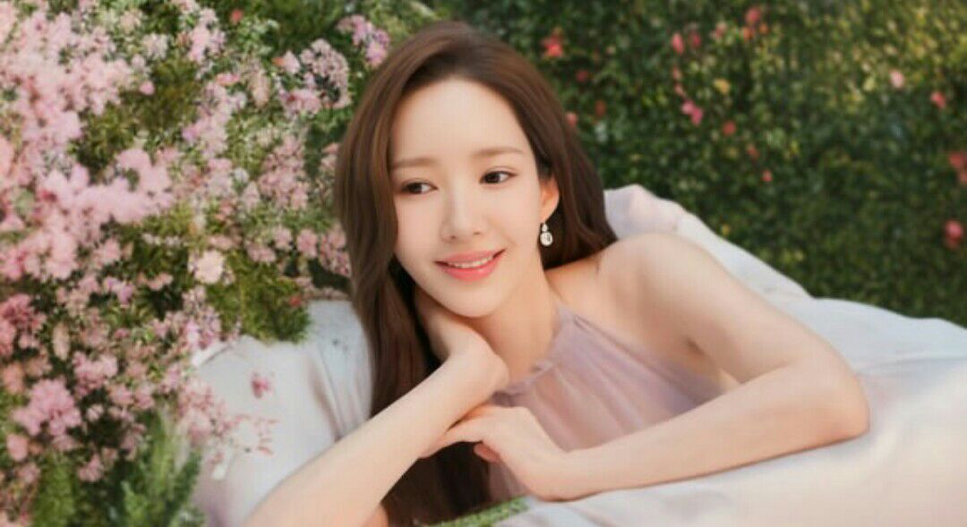 Latest photo of Park Minyoung