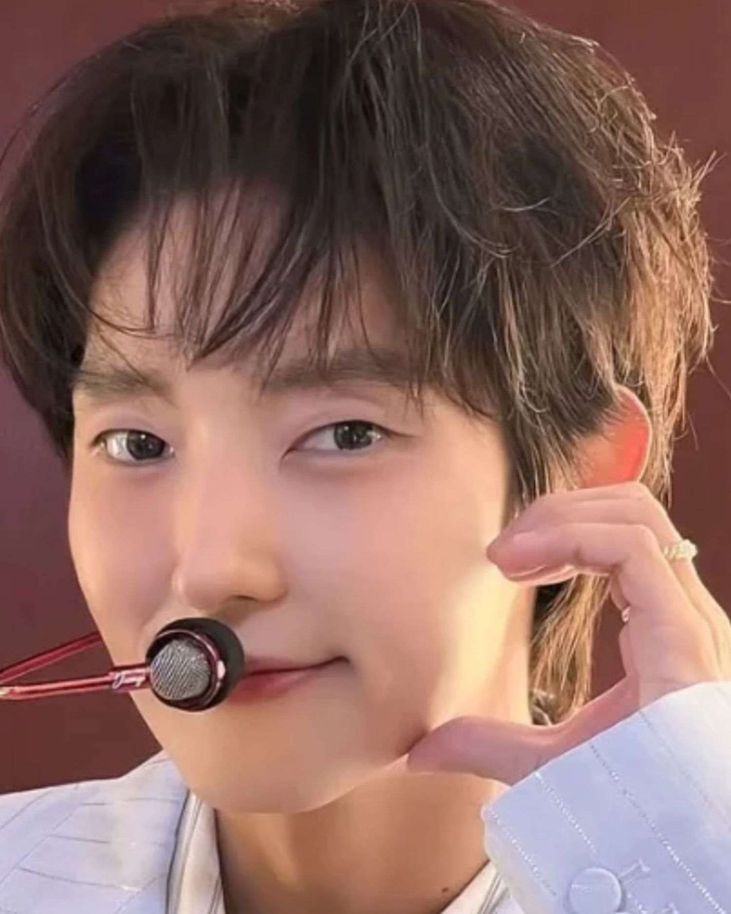 A moment captured by a fan of Lee Joongi