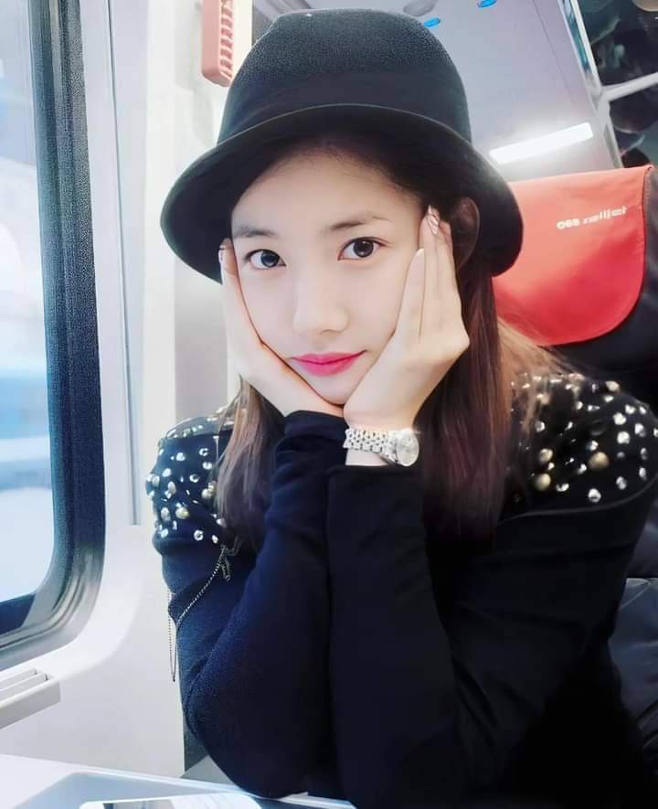 Latest photo of Park Minyoung