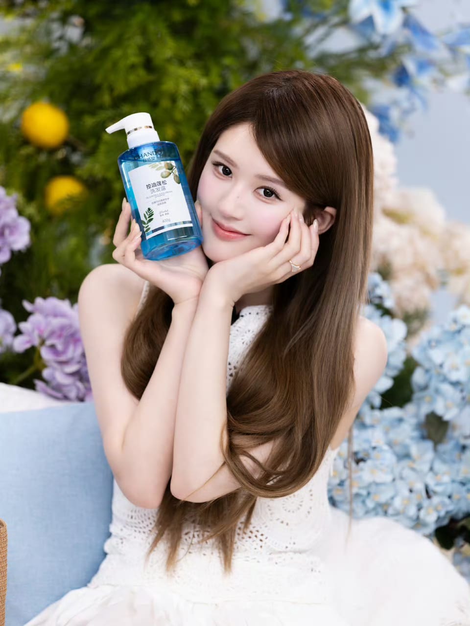 Behind-the-scenes cut of Zhao Lusi